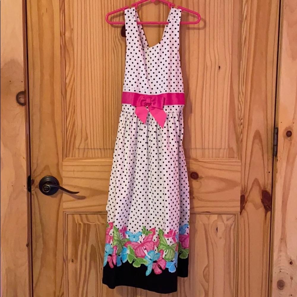 Girls dress